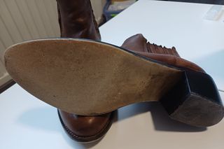 Botines de cuero marrones