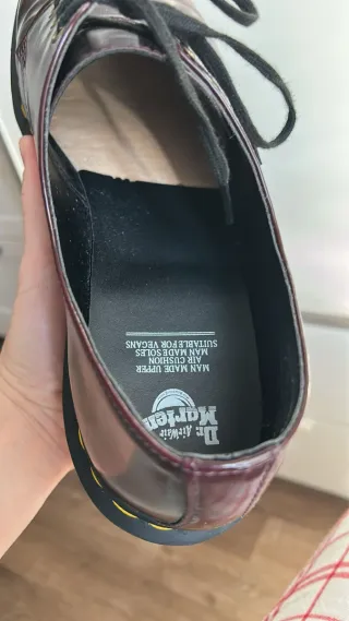 Zapatos Dr. Martens Burdeos