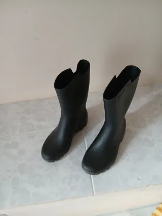Botas de agua negras