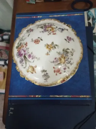 Joyero porcelana Soa France; vintage flores dorada