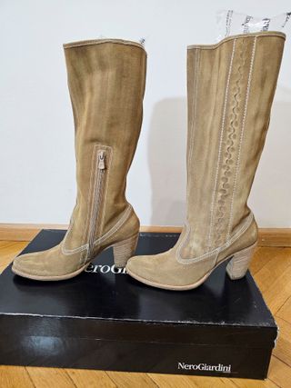 NEROGIARDINI Stivali Camoscio Tg 39 Come Nuovi