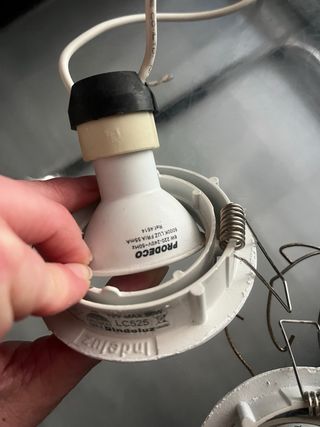 Focos empotrables luz neutra (4 unidades)