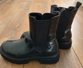 Botas Chelsea efecto piel cocodrilo T39