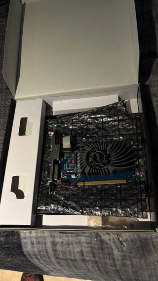 Gráfica Nvidia GT 730 2GB DDR3