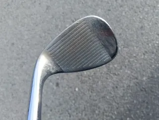 Palo de Golf Cleveland 56°