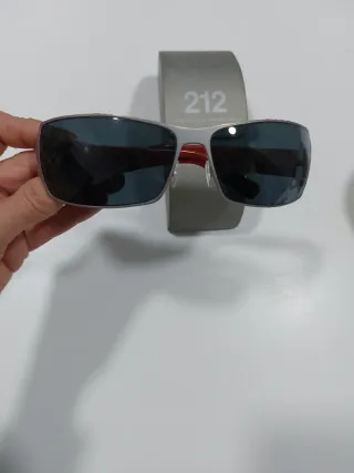 Gafas de sol Carolina Herrera 212