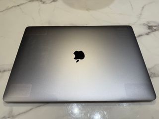 Apple MacBook Pro 15
