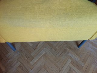 Sillón amarillo IKEA modelo Ekero