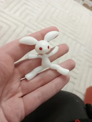 Bambola coniglietto tipo BJD