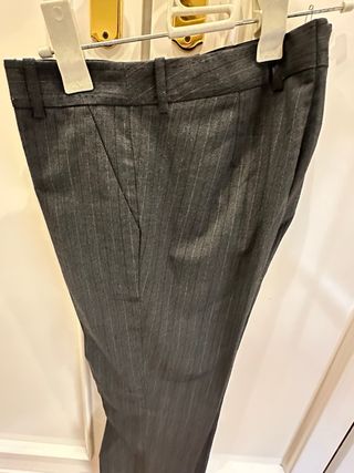 Pantalones H&M de raya diplomática
