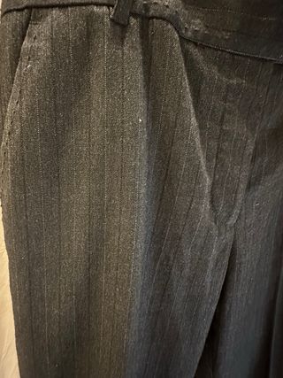 Pantalones H&M de raya diplomática
