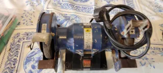 Afiladora Eléctrica Azul