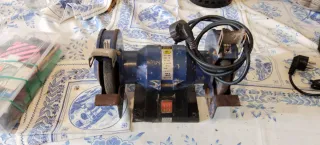 Afiladora Eléctrica Azul