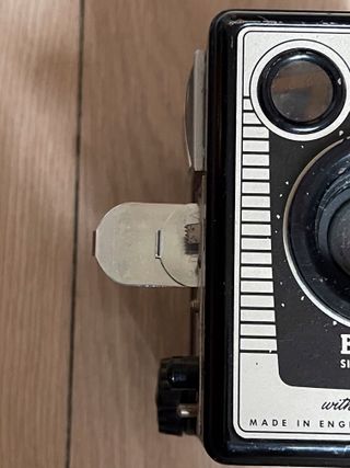 Cámara de cajón Kodak Brownie SIX-20 Model E