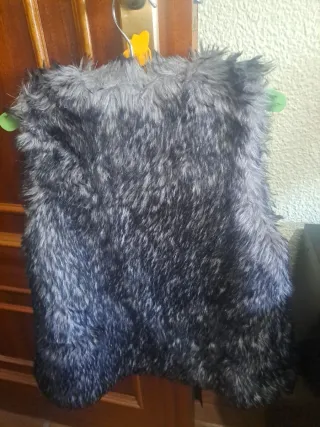 Chaleco Zara Niña Gris y Negro talla 8/9