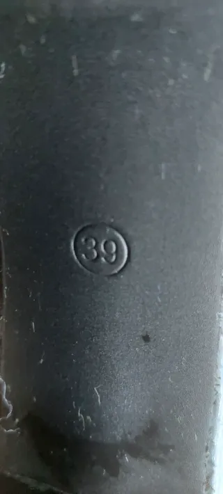 Zapatos de salón Harold negros tacón cómodo