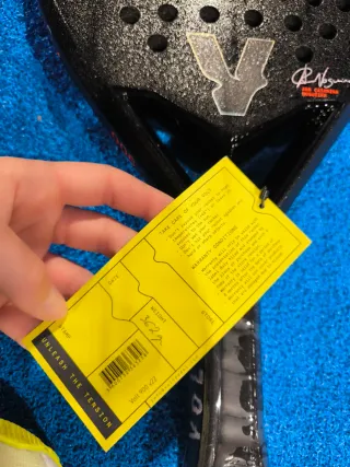 Pala Padel Volt V900 Edición 2022