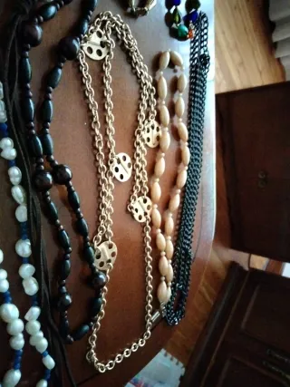 Lote de varios collares