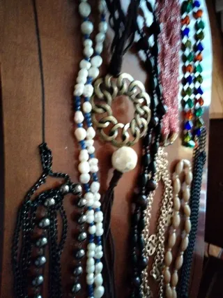 Lote de varios collares