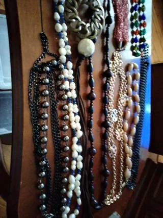 Lote de varios collares