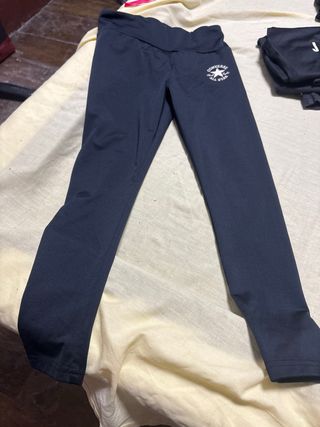 Mallas 2 adidas , jordan , y converse  8/10 años