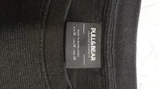 Jersey Pull&Bear negro