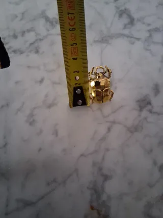 Anillo Escarabajo Dorado