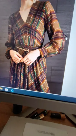 Abito in seta marrone e verde