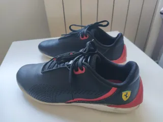 Zapatillas Puma Ferrari para niños