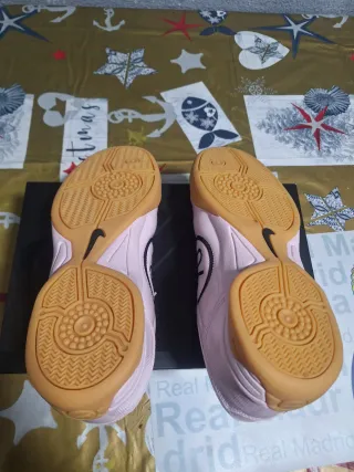 Zapatillas Nike Total 90 Talla 42 y 44