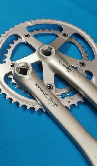 Bielas y Platos Shimano FC-1056