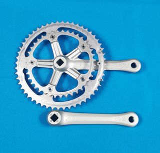 Bielas y Platos Shimano FC-1056