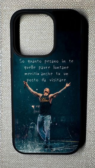 Cover per iPhone con frase Ultimo
