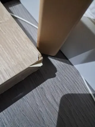 Mueble TV madera y blanco con cristal