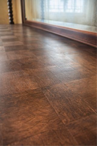 Aparador antiguo madera maciza vitrina