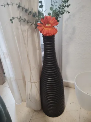 Jarrón Negro