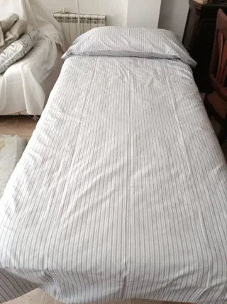 Conjunto somier, colchon y sábanas nuevas 90x190