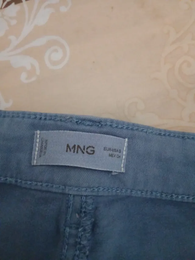 Pantalón chica azul