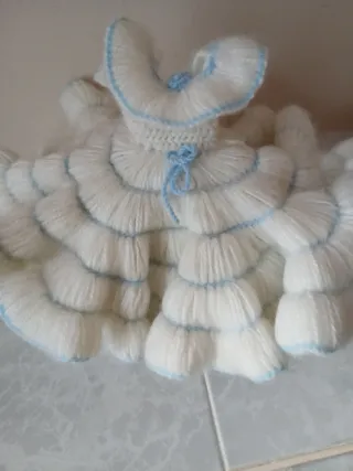 Vestido artesanal para muñeca