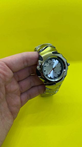 Reloj Oakley Blade 2 Plata y Blanco