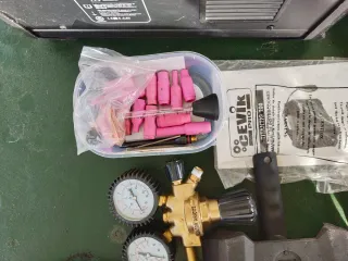 Soldadora Inverter CEVIK TITANTIG-200