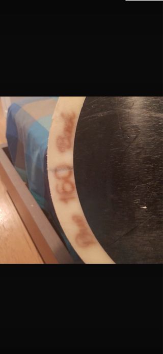 Tabla Snowboard con Fijaciones Rojas