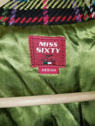 Abrigo Miss Sixty cuadros multicolor