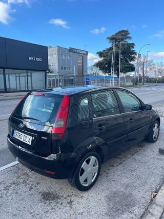 Ford Fiesta 2005 1.4 gia 5 puertas