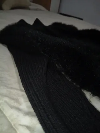 Chaqueta de punto y piel negra