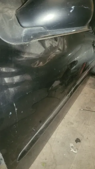 Puerta Izquierda Peugeot 206 Negro 3 Puertas