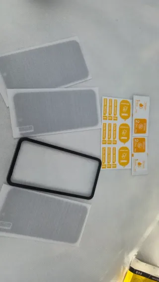 3x Protezioni Schermo Privacy per iPhone 15/16