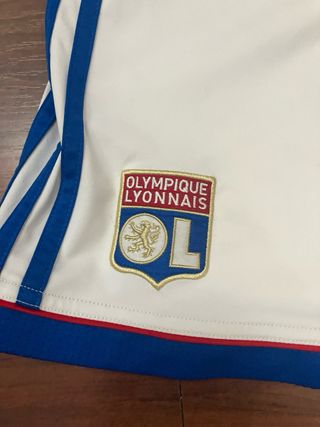 Pantaloncini Adidas Olympique Lyonnais bianchi –