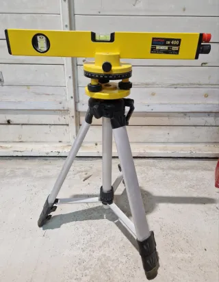 Nivel Láser Alpha Tool LW 400 + Trípode