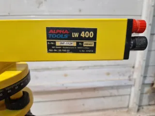 Nivel Láser Alpha Tool LW 400 + Trípode